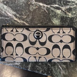 Coach wallet